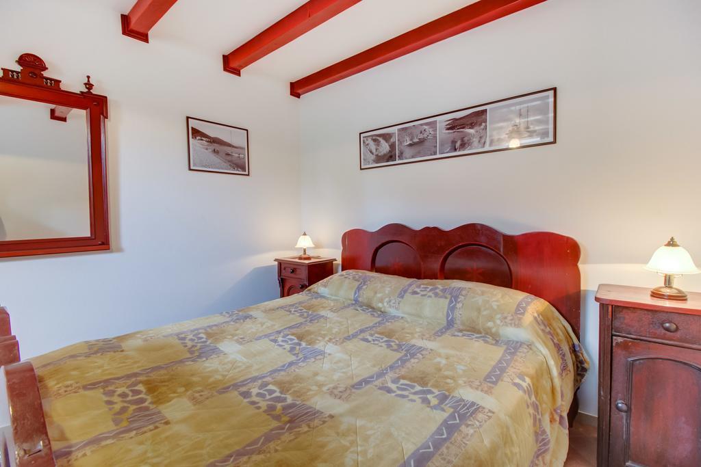 מאלי לוסיניי Apartments Franjo חדר תמונה