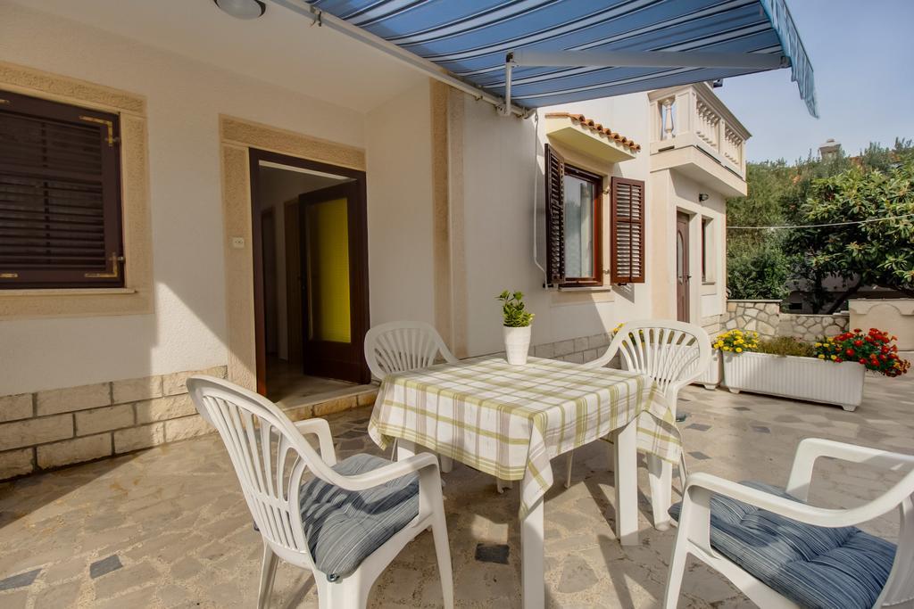 מאלי לוסיניי Apartments Franjo חדר תמונה